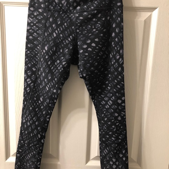 LULULEMON||TIGHT STUFF leggings - Picture 5 of 8